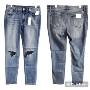🆕Women's KanCan Mid Rise Distressed Knee Dark Wash Skinny Jeans